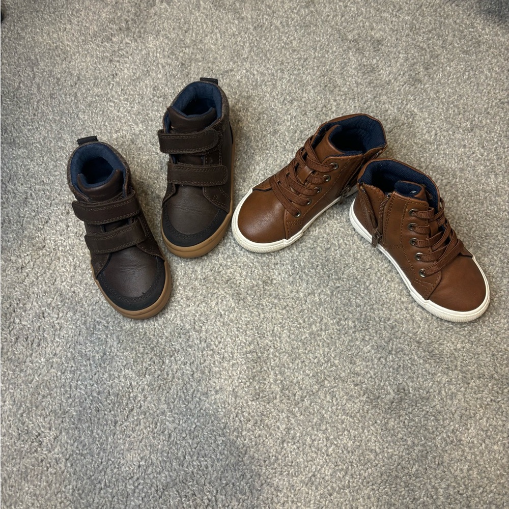 2 Toddler size 7 Cat & Jack boots